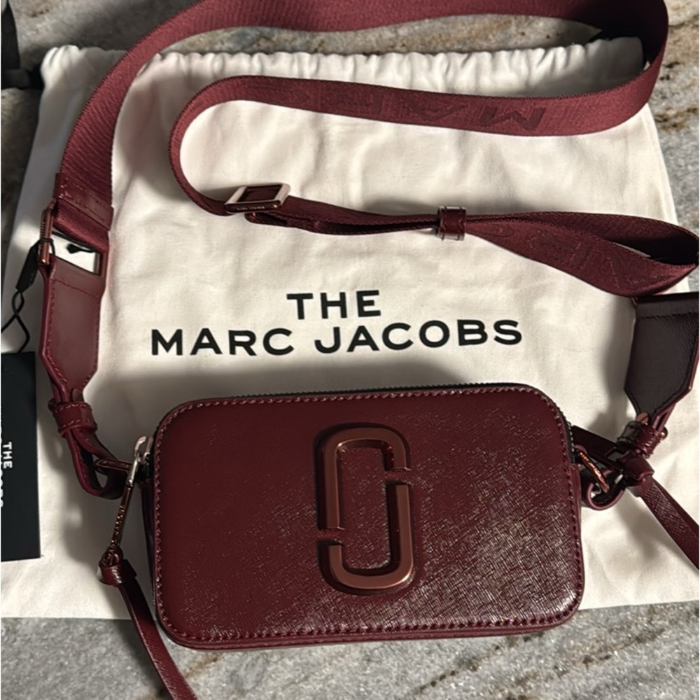 💕💕💕 SOLD 💕💕💕 Marc Jacobs Snapshot
